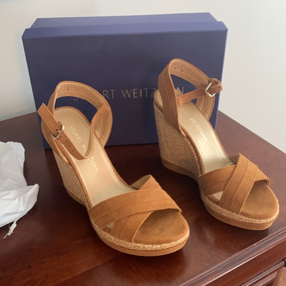 Authentic Stewart Weitzman women’s wedge sandal size8M only worn once - Picture 4 of 16